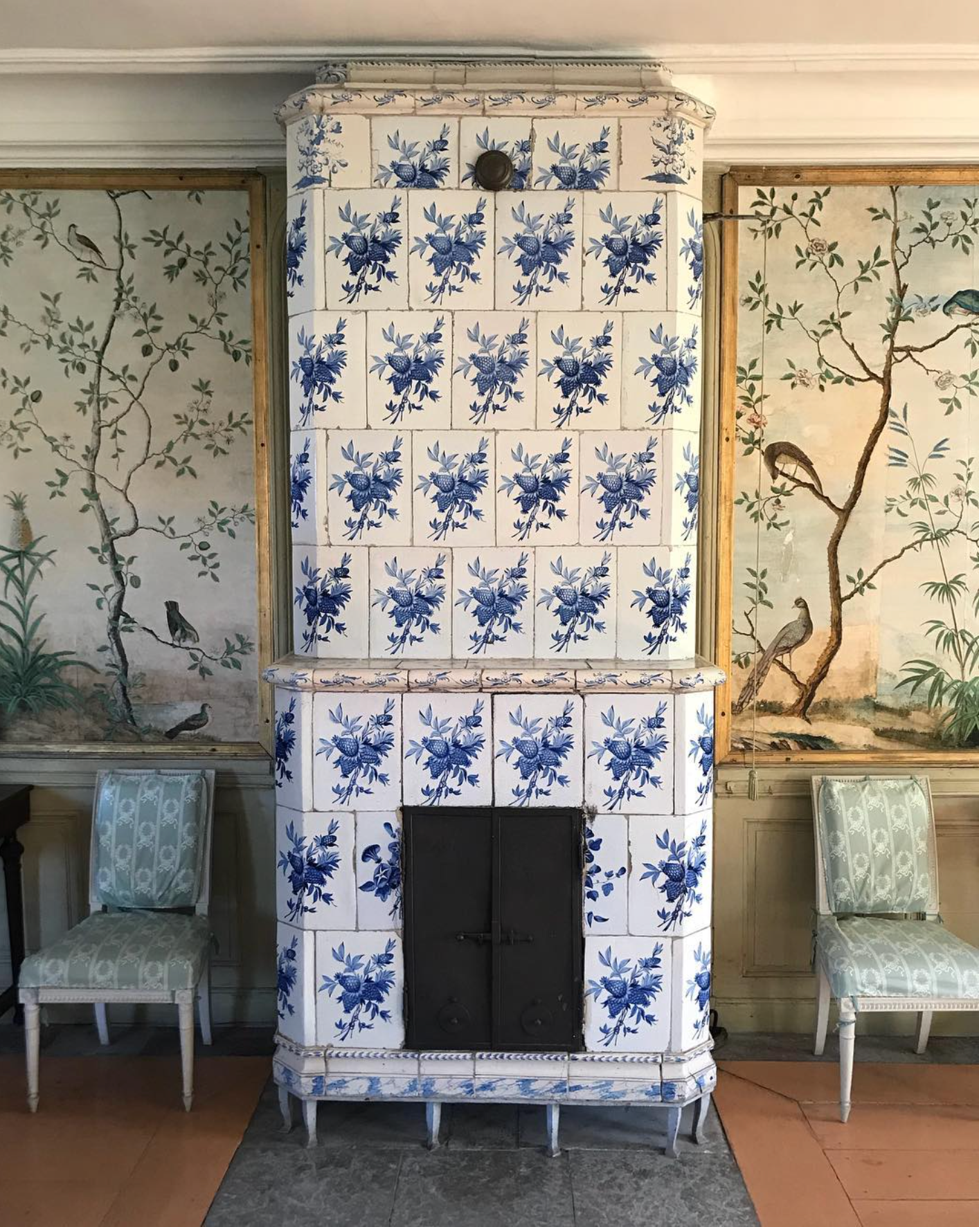 Tiled Swedish Stoves