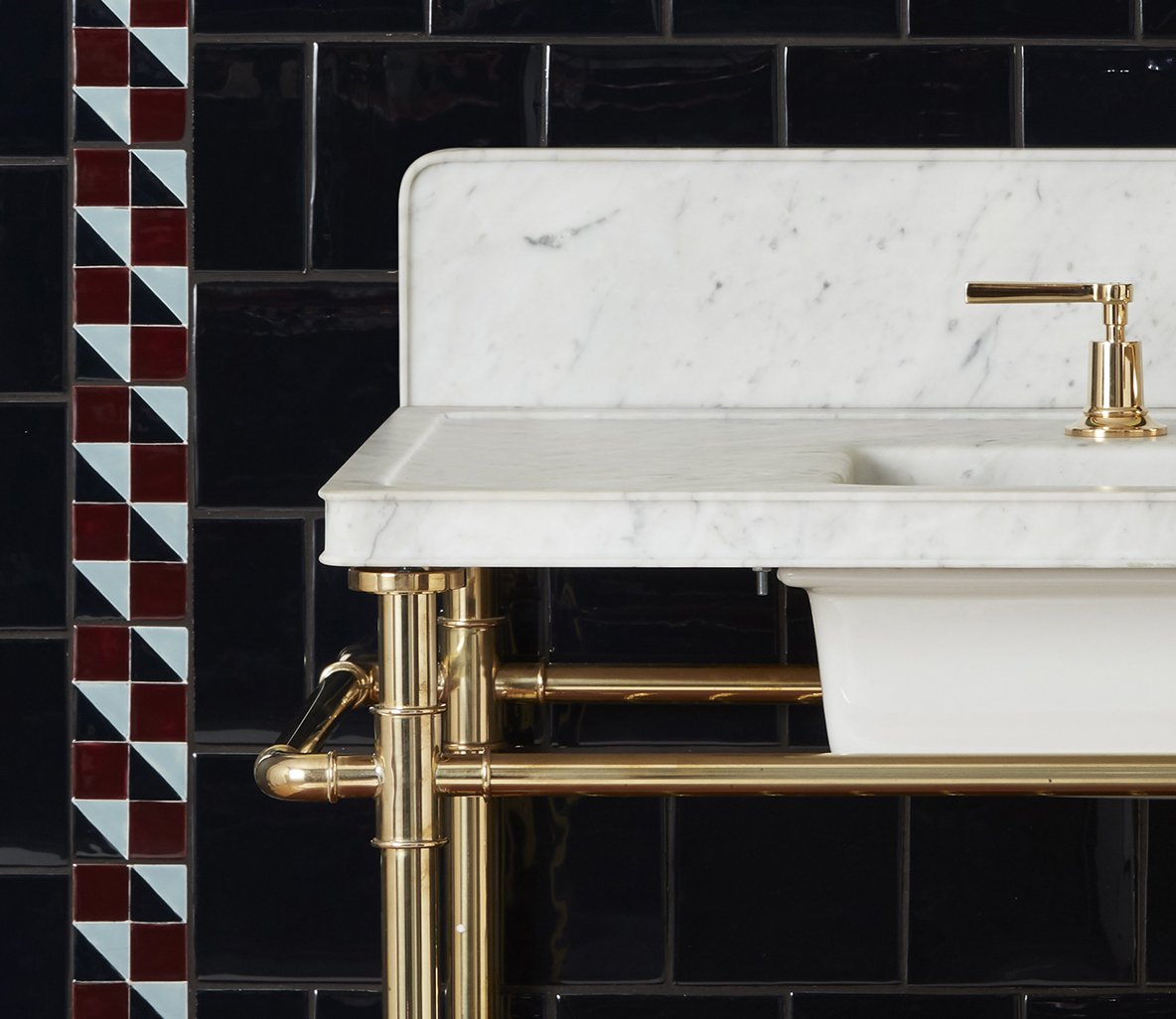 Moderna Washstand with White Marble Product Image 4
